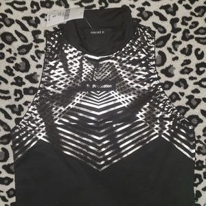 2-Piece Playstation Workout Outfit